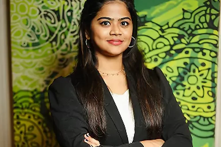 Dr. R. Sivaranjani, MDS (Periodontics), at Luxe Dental Clinic, Velachery